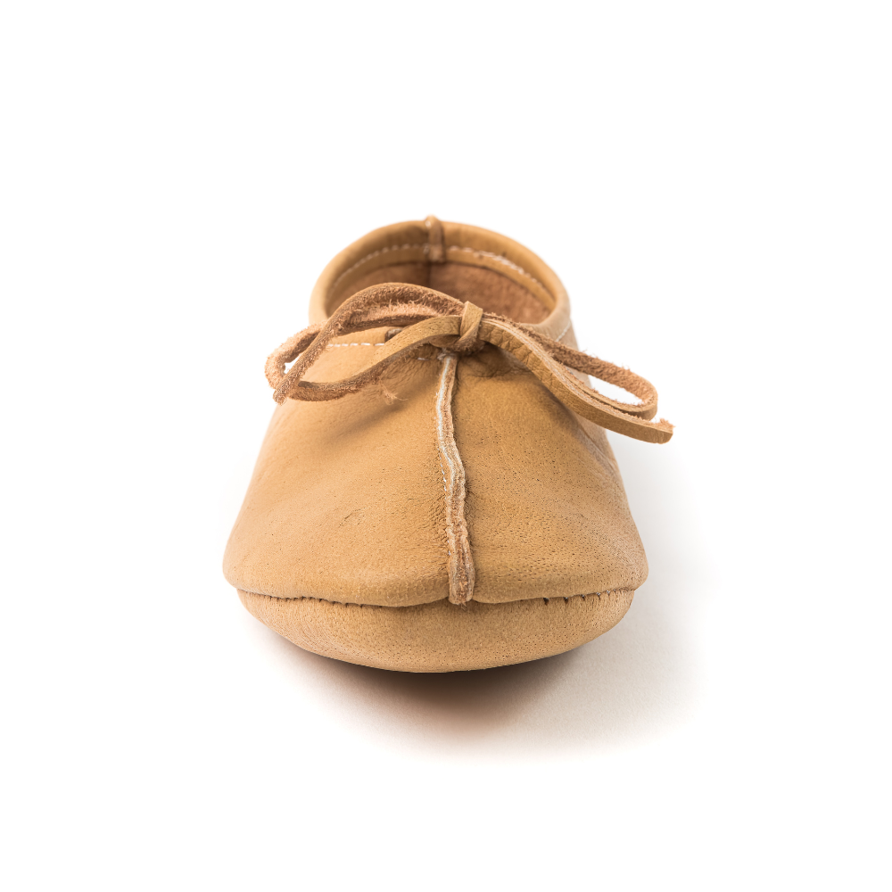 Mocassion Yata terre érable vue de face